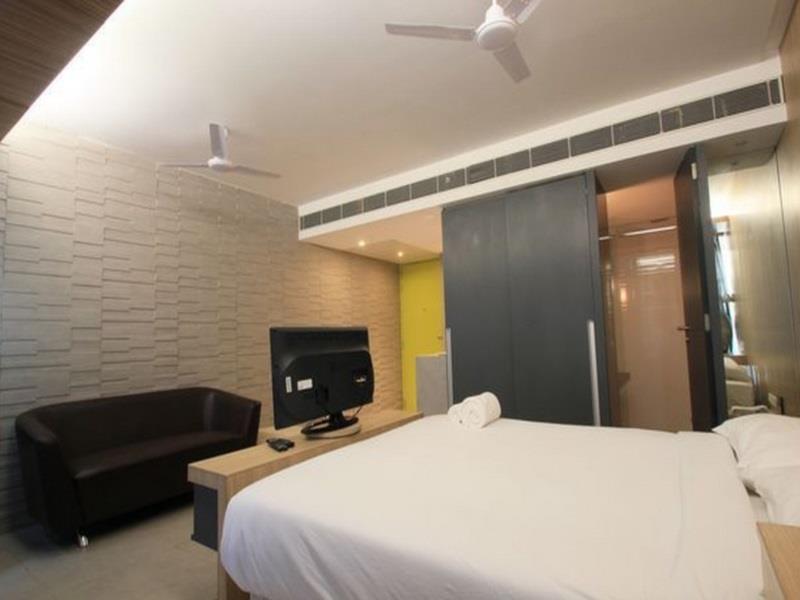 Satkar Paradise Aparthotel Manipal Buitenkant foto