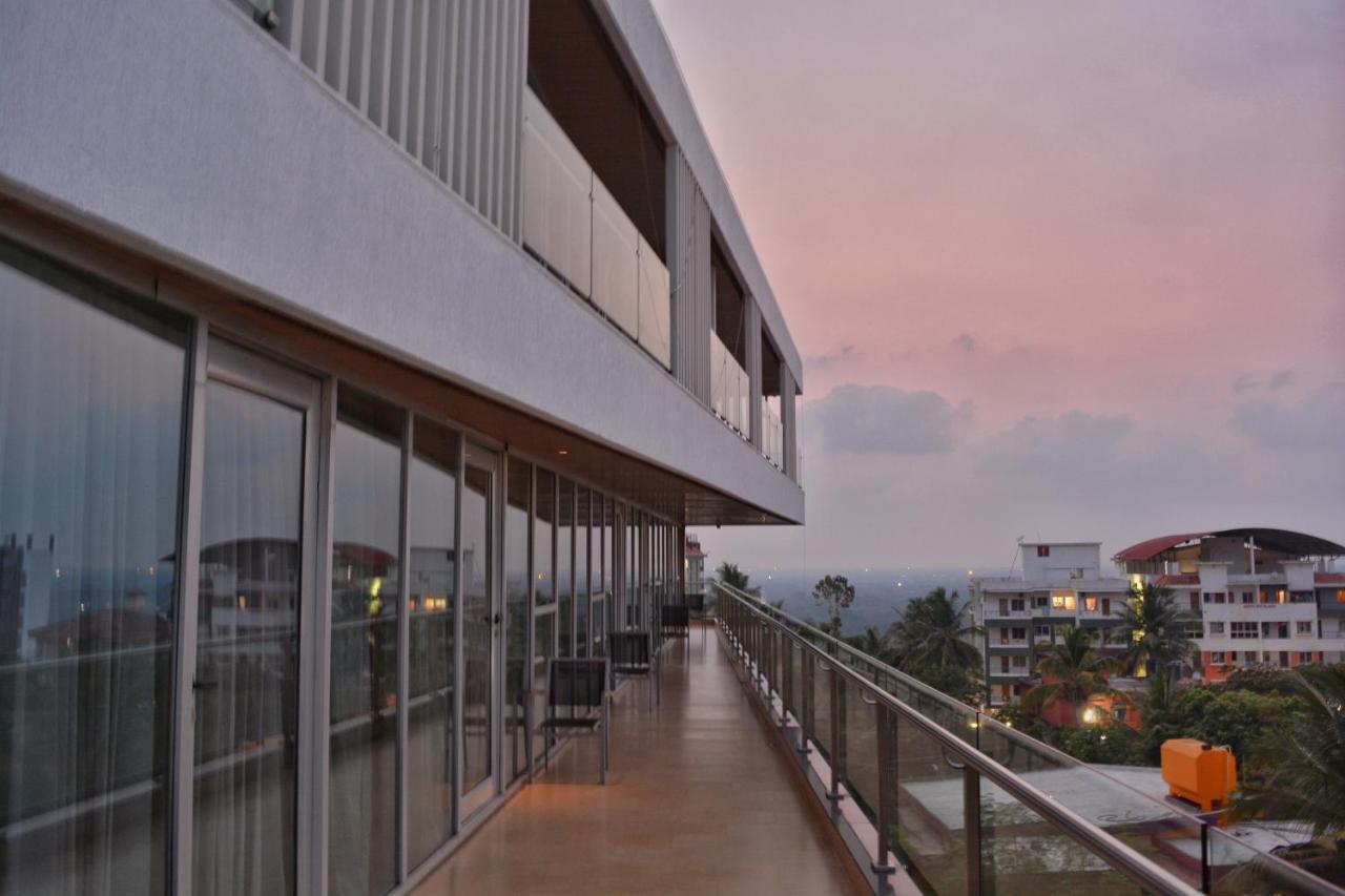 Satkar Paradise Aparthotel Manipal Buitenkant foto